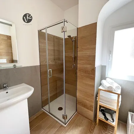 V12 Puglia לינה וארוחת בוקר 4*